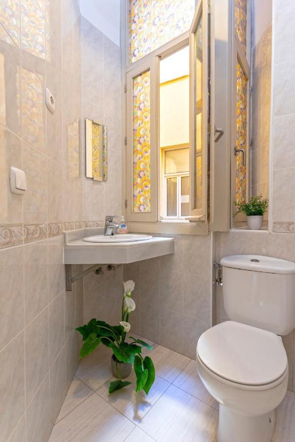 -Malagasunapts- Historic Heart Of Malaga Aa Wifi Εξωτερικό φωτογραφία